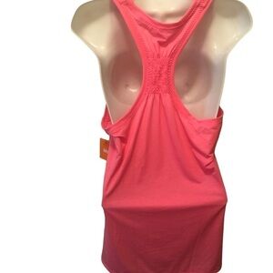 Lucy Tech Logo Flow Racerback Tank Pink Sz. M Moisture Wicking a Yoga Work-Out